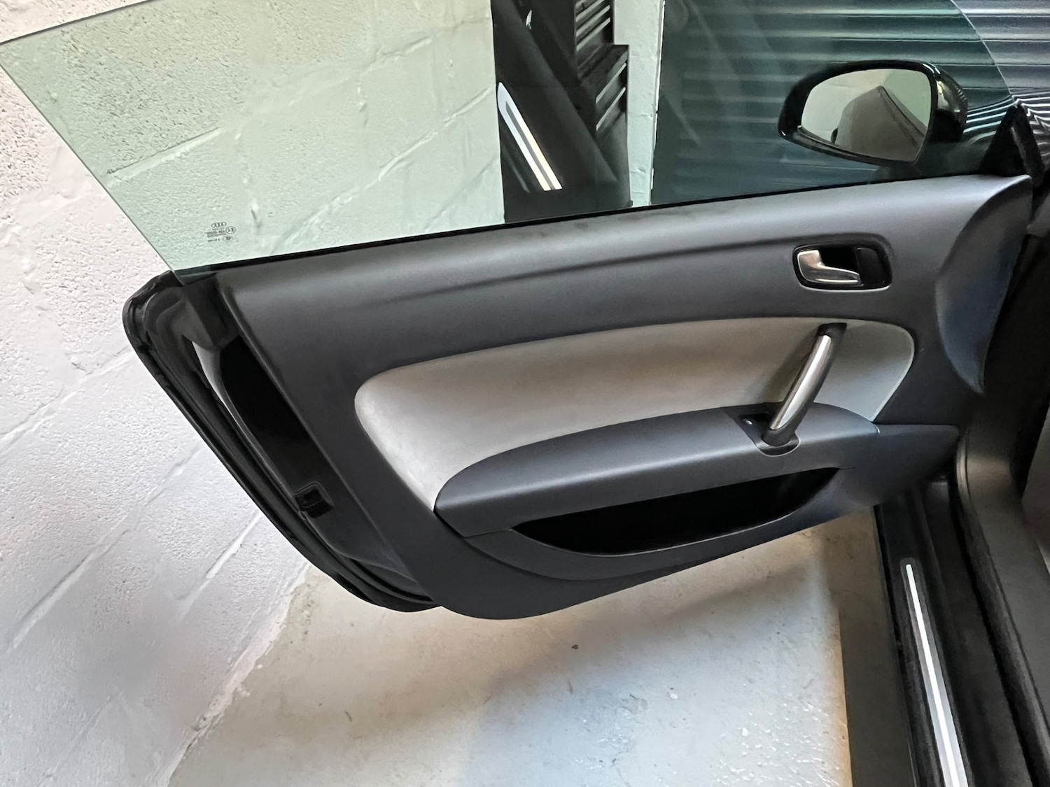 Used Audi TT 2011 for sale - 76603725: Photo 53