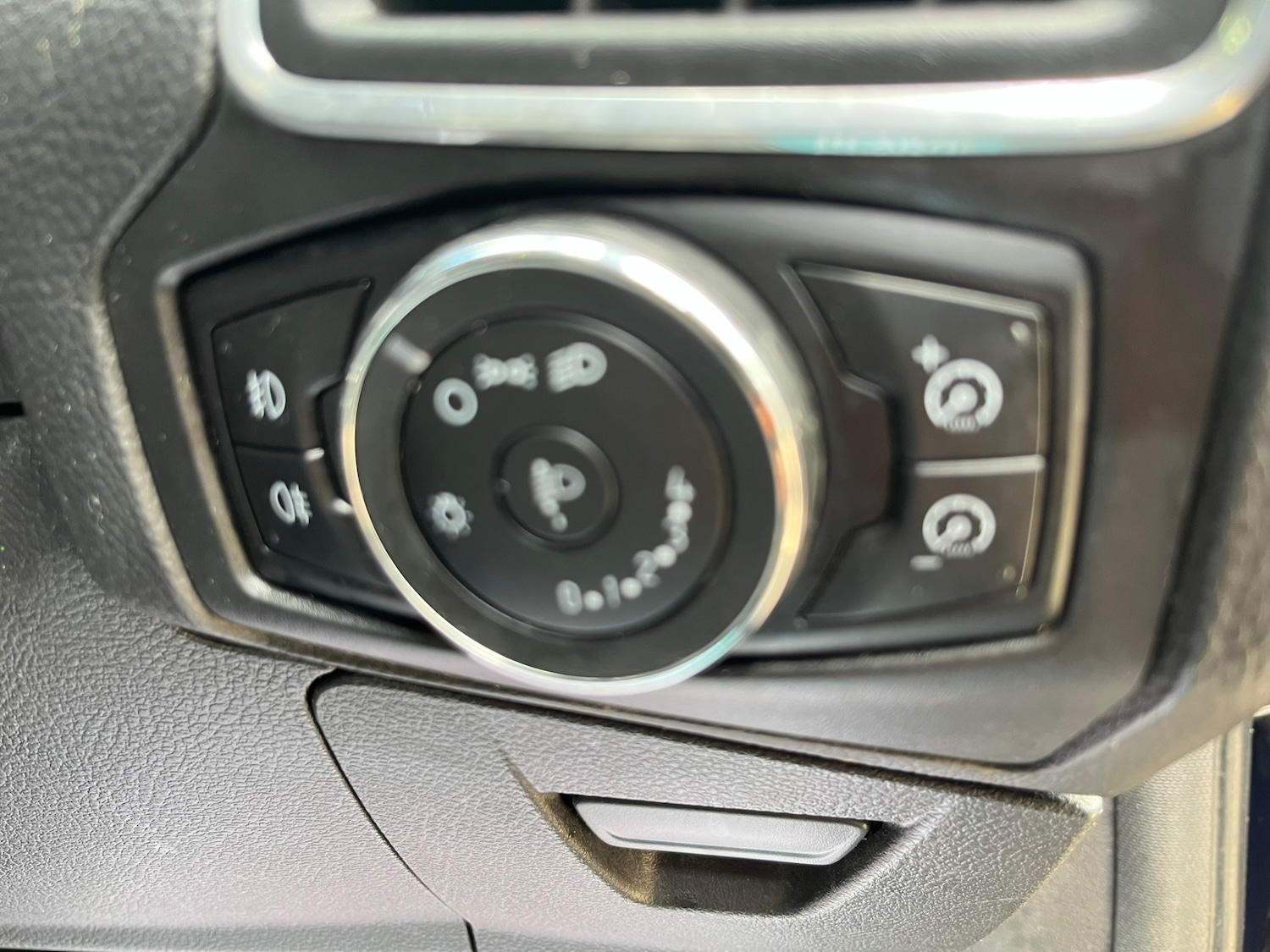 Used Ford Focus 2012 for sale - 78203689: Photo 30