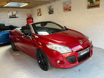 Used Renault Megane 2010 for sale - 77968601: Photo