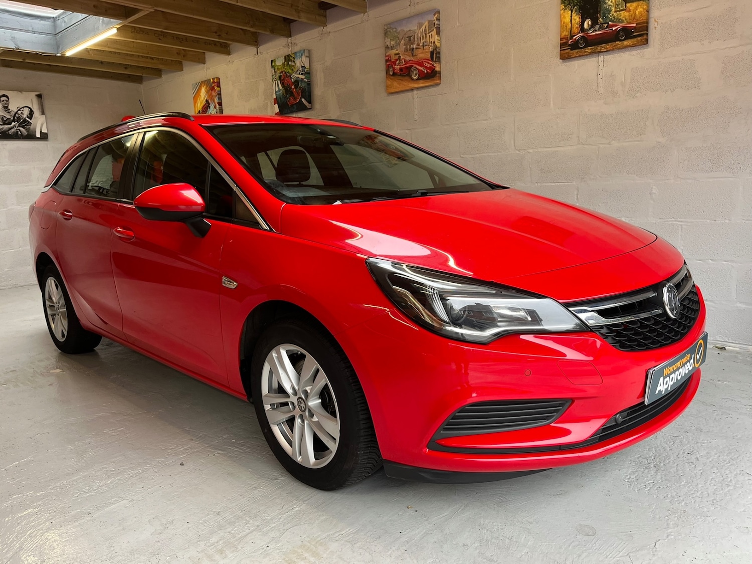 Used Vauxhall Astra 2016 for sale - 76257503: Photo 1