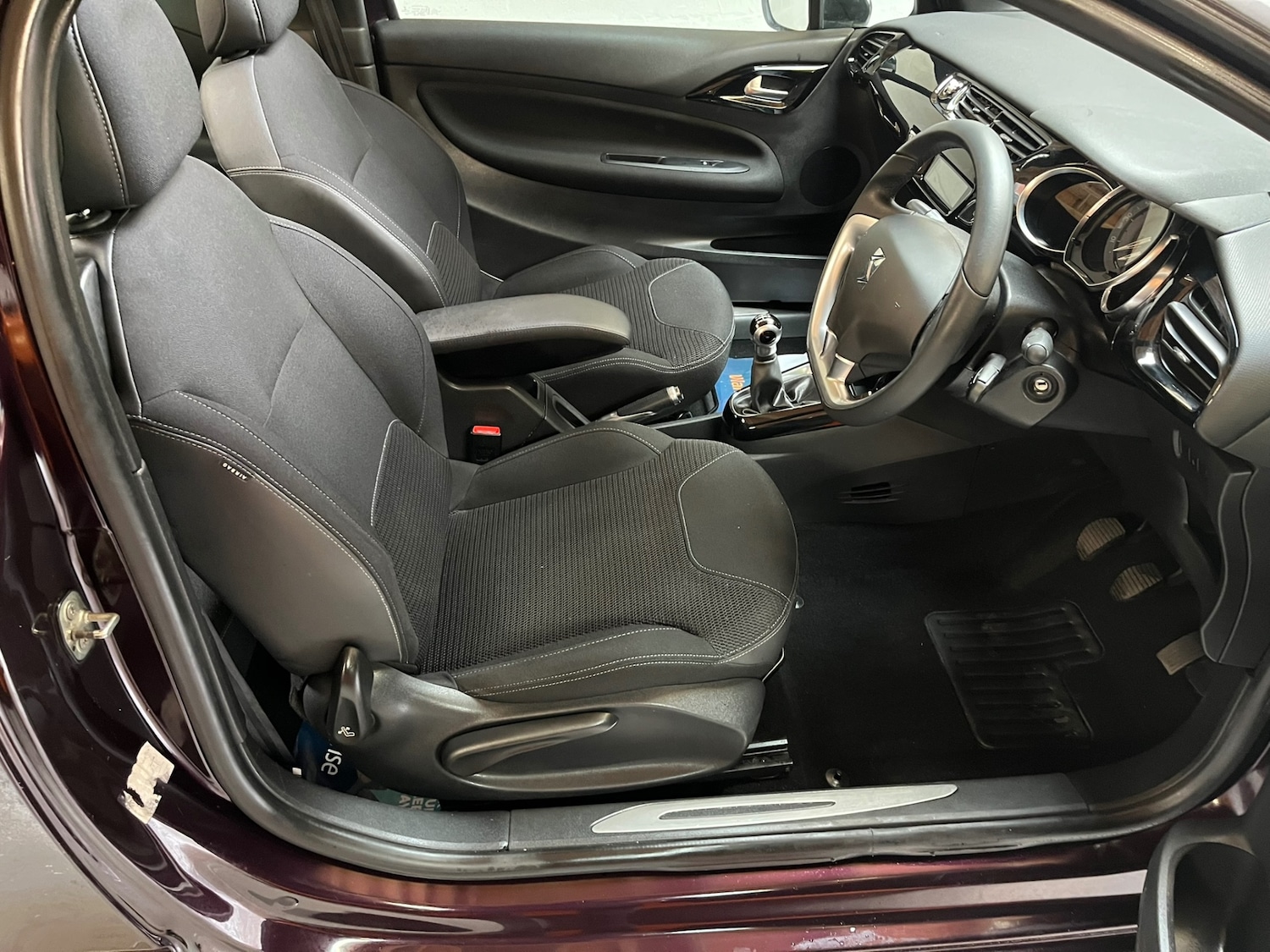 Used Citroen DS3 2014 for sale - 76402770: Photo 14