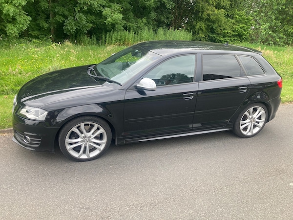Used Audi S3 2010 for sale - 71535129: Photo 3