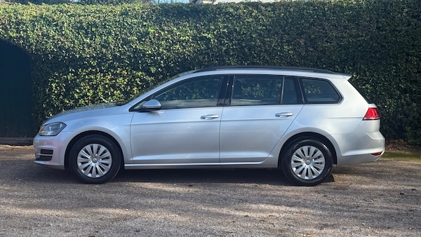 Used Volkswagen Golf 2014 for sale - 76182524: Photo 4