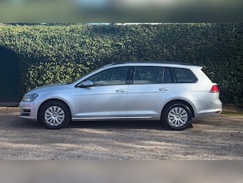 Used Volkswagen Golf 2014 for sale - 76182524: Photo 4