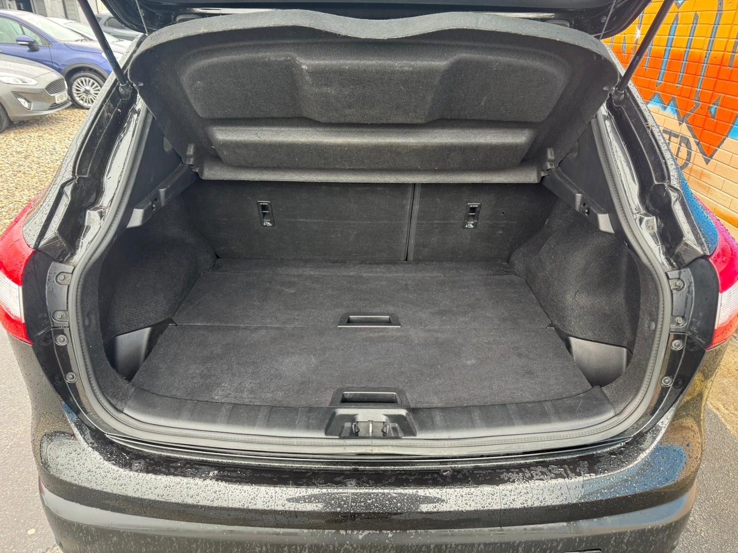 Used Nissan Qashqai 2017 for sale - 78043229: Photo 14