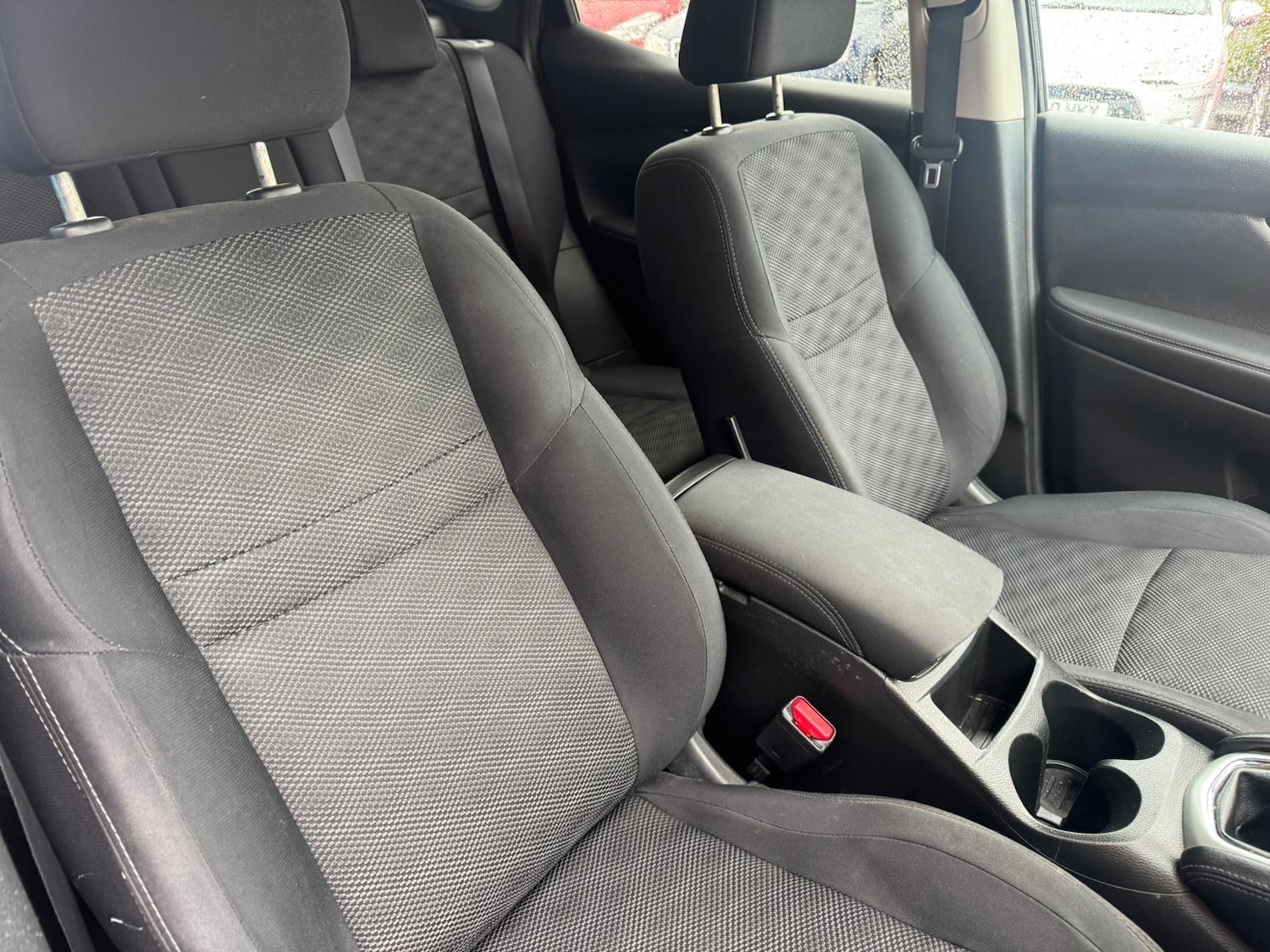 Used Nissan Qashqai 2017 for sale - 78043229: Photo 8