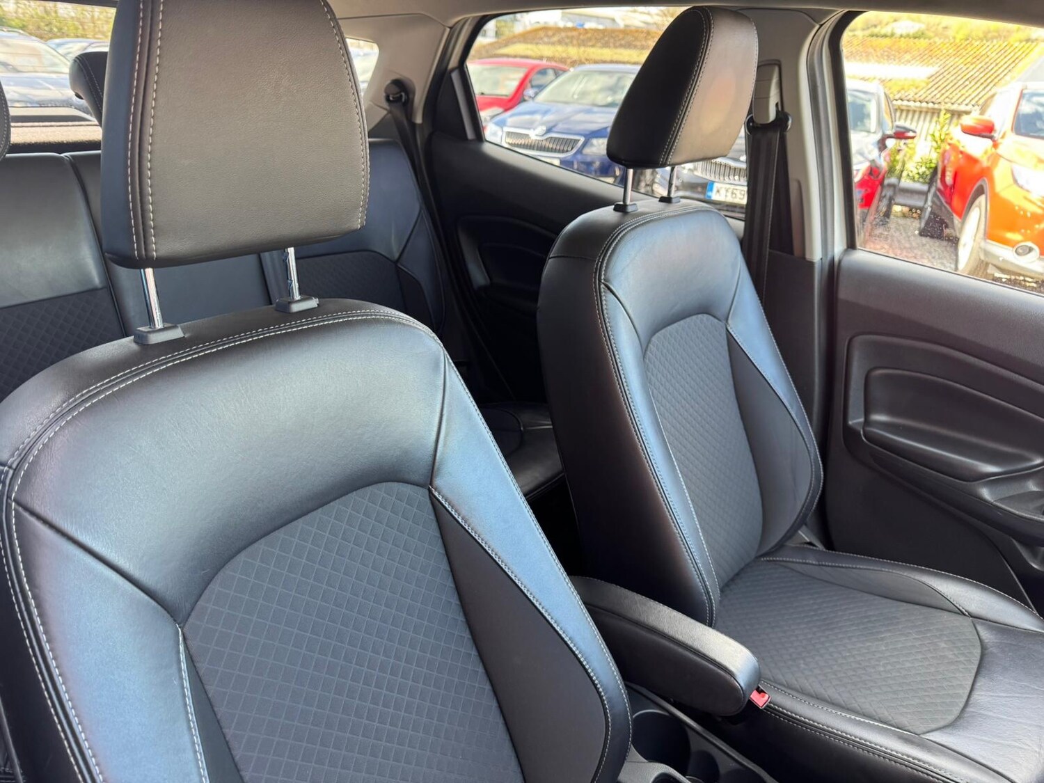 Used Ford Ecosport 2018 for sale - 78118140: Photo 9