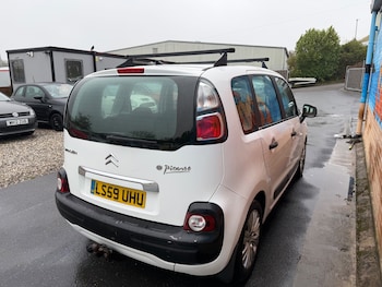 Used Citroen C3 Picasso 2009 for sale - 76330388: Photo