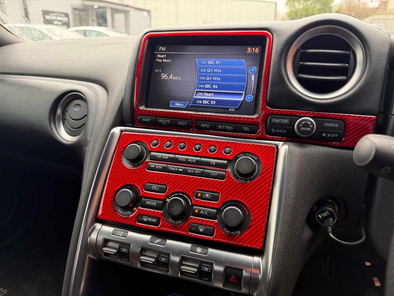 Used Nissan GT-R 2009 for sale - 77747404: Photo 13