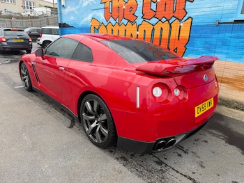 Used Nissan GT-R 2009 for sale - 77747404: Photo