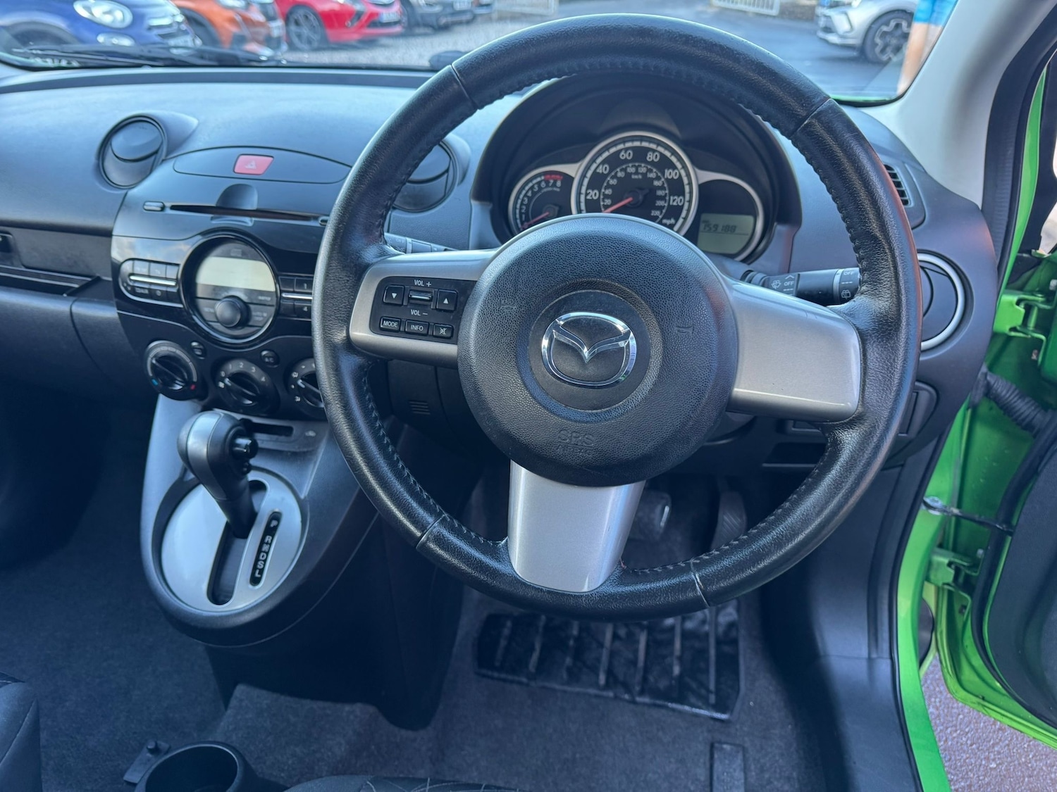 Used Mazda Mazda2 2011 for sale - 77475070: Photo 11