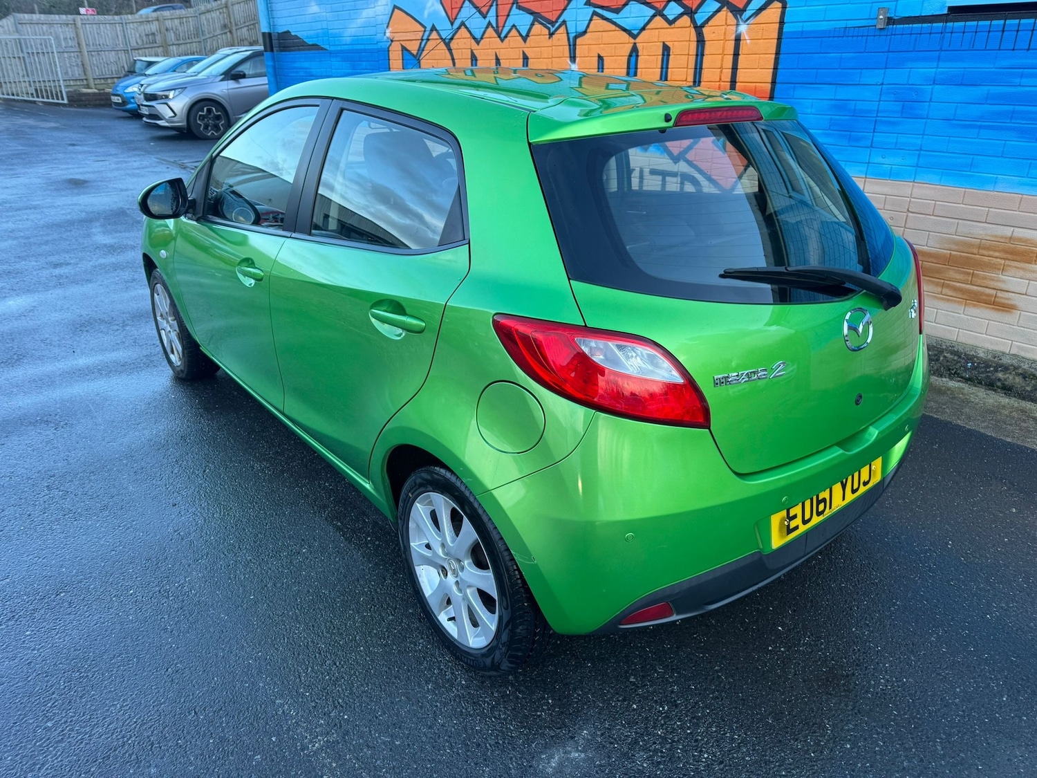 Used Mazda Mazda2 2011 for sale - 77475070: Photo 4