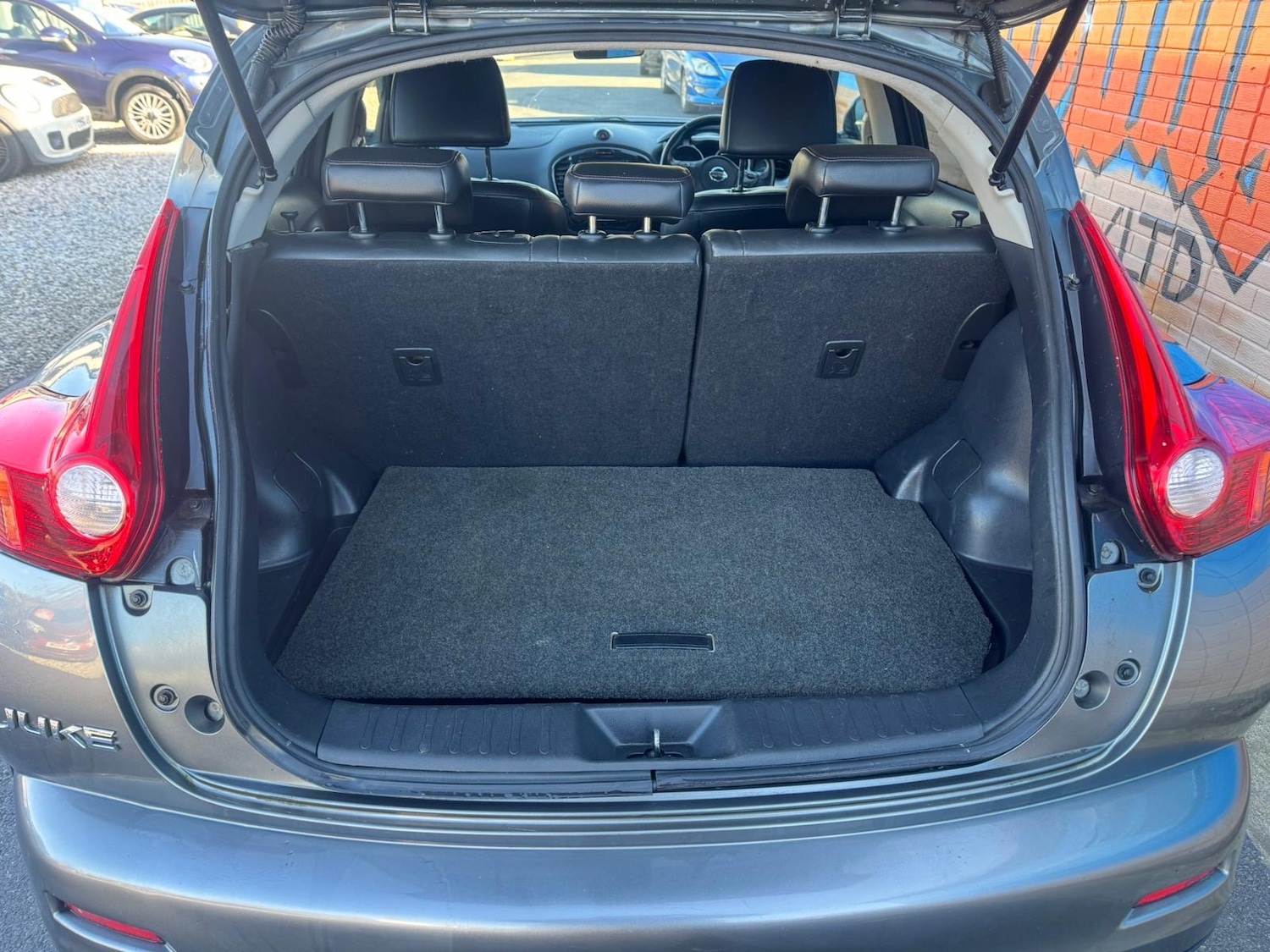 Used Nissan Juke 2011 for sale - 76604287: Photo 13