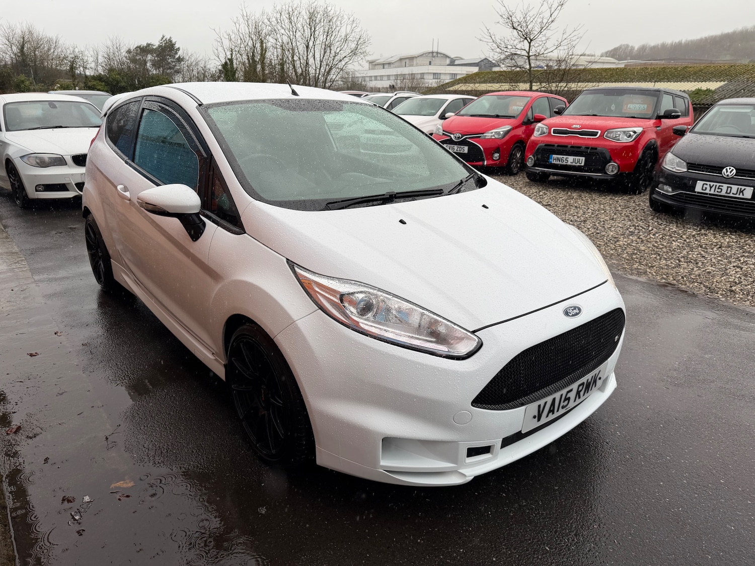 Used Ford Fiesta 2015 for sale - 77276809: Photo 2