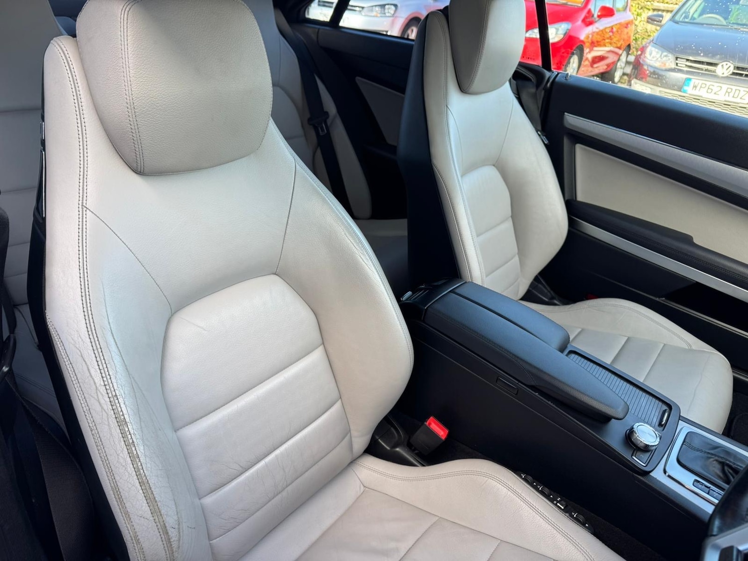 Used Mercedes-Benz E Class for sale - 76369063: Photo 11