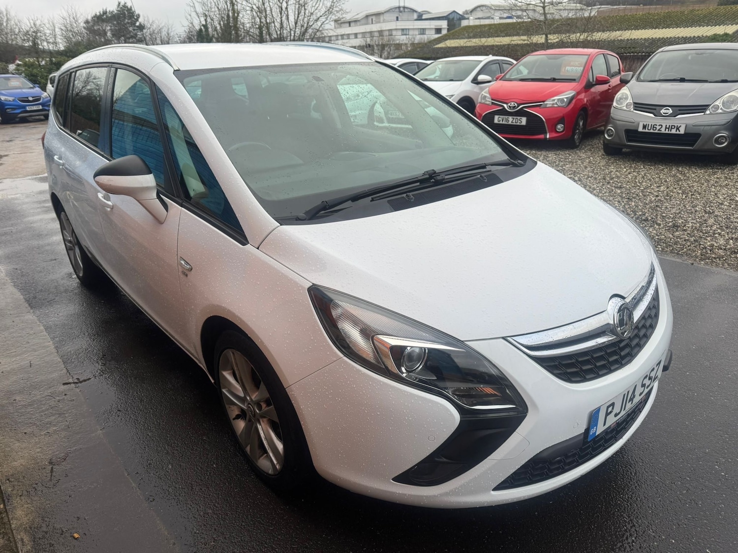 Used Vauxhall Zafira 2014 for sale - 77382117: Photo 2