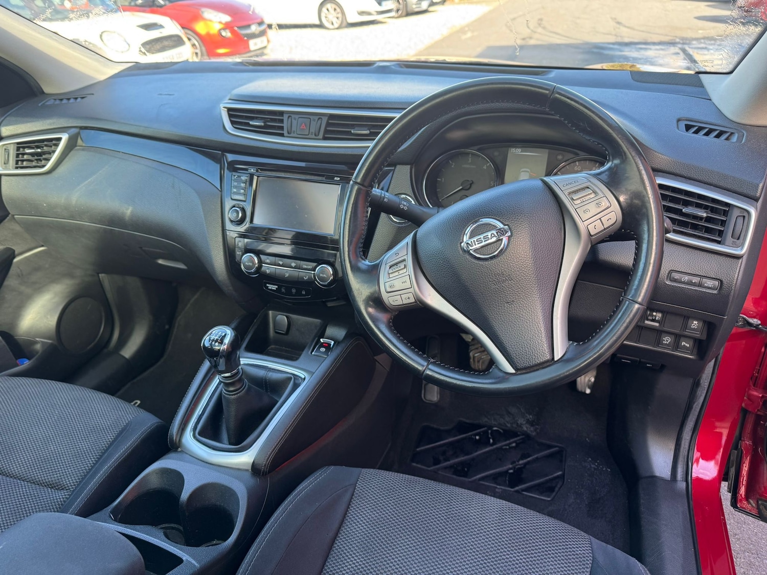Used Nissan Qashqai 2014 for sale - 76125391: Photo 11