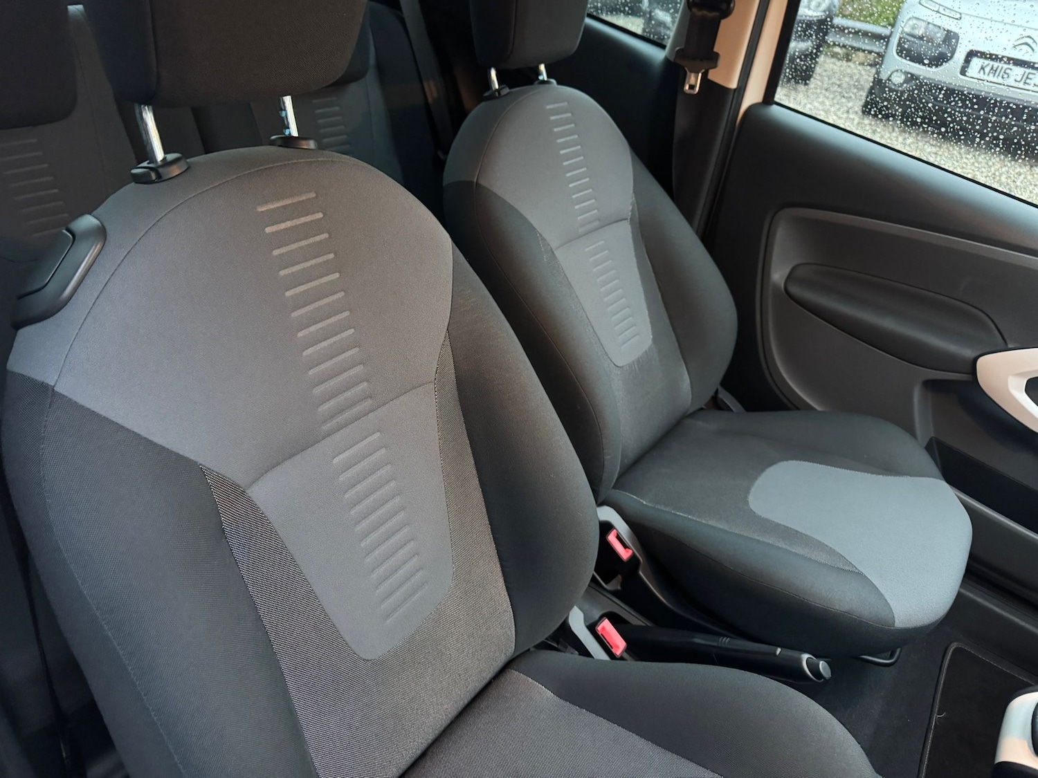 Used Ford Ka 2013 for sale - 76469119: Photo 10