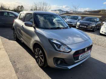 Used Suzuki Swift 2017 for sale - 74186700: Photo