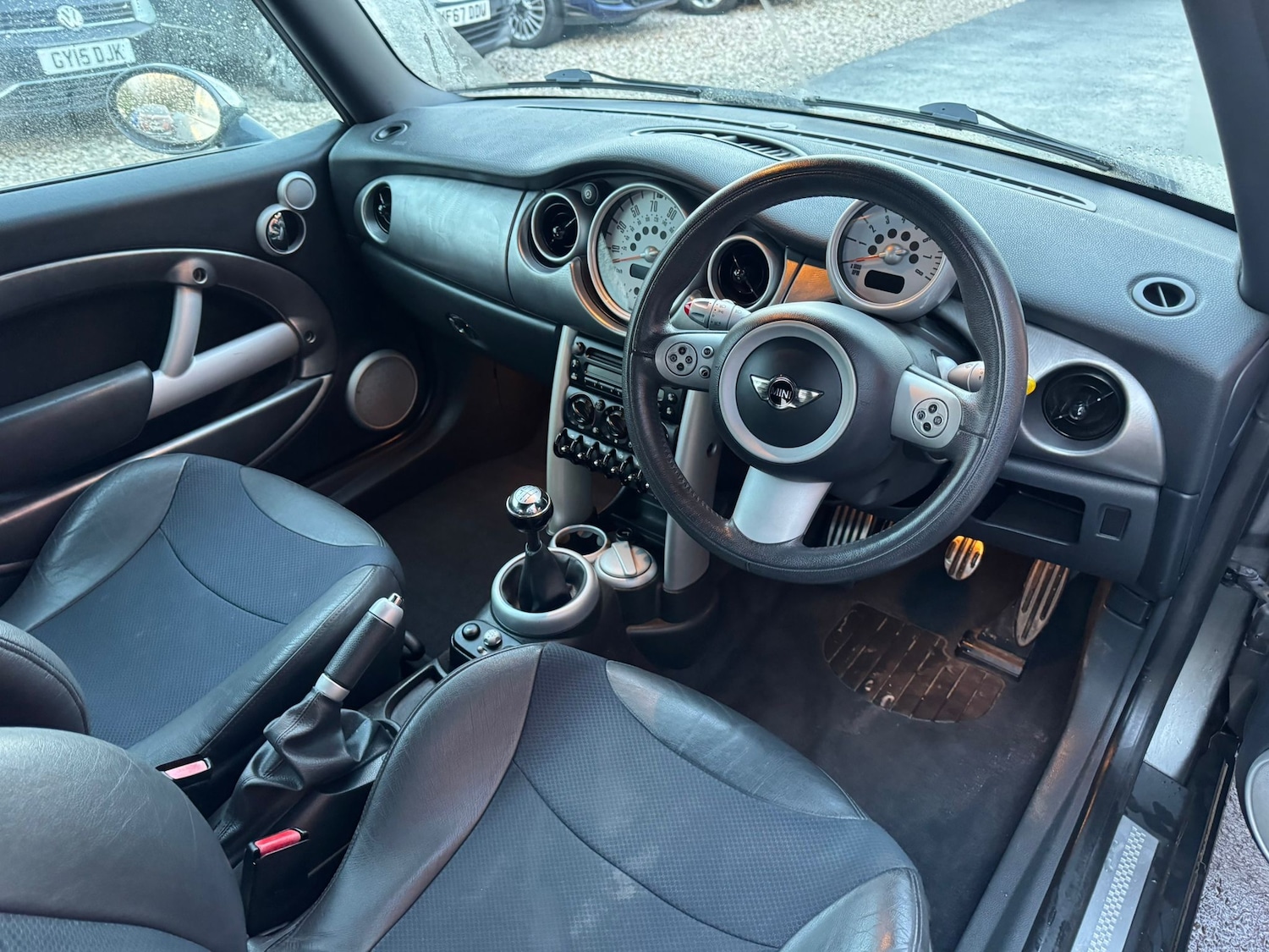 Used MINI Convertible 2008 for sale - 77256548: Photo 9