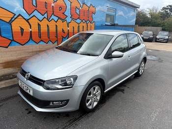 Volkswagen - Polo