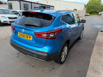 Used Nissan Qashqai 2018 for sale - 79671644: Photo