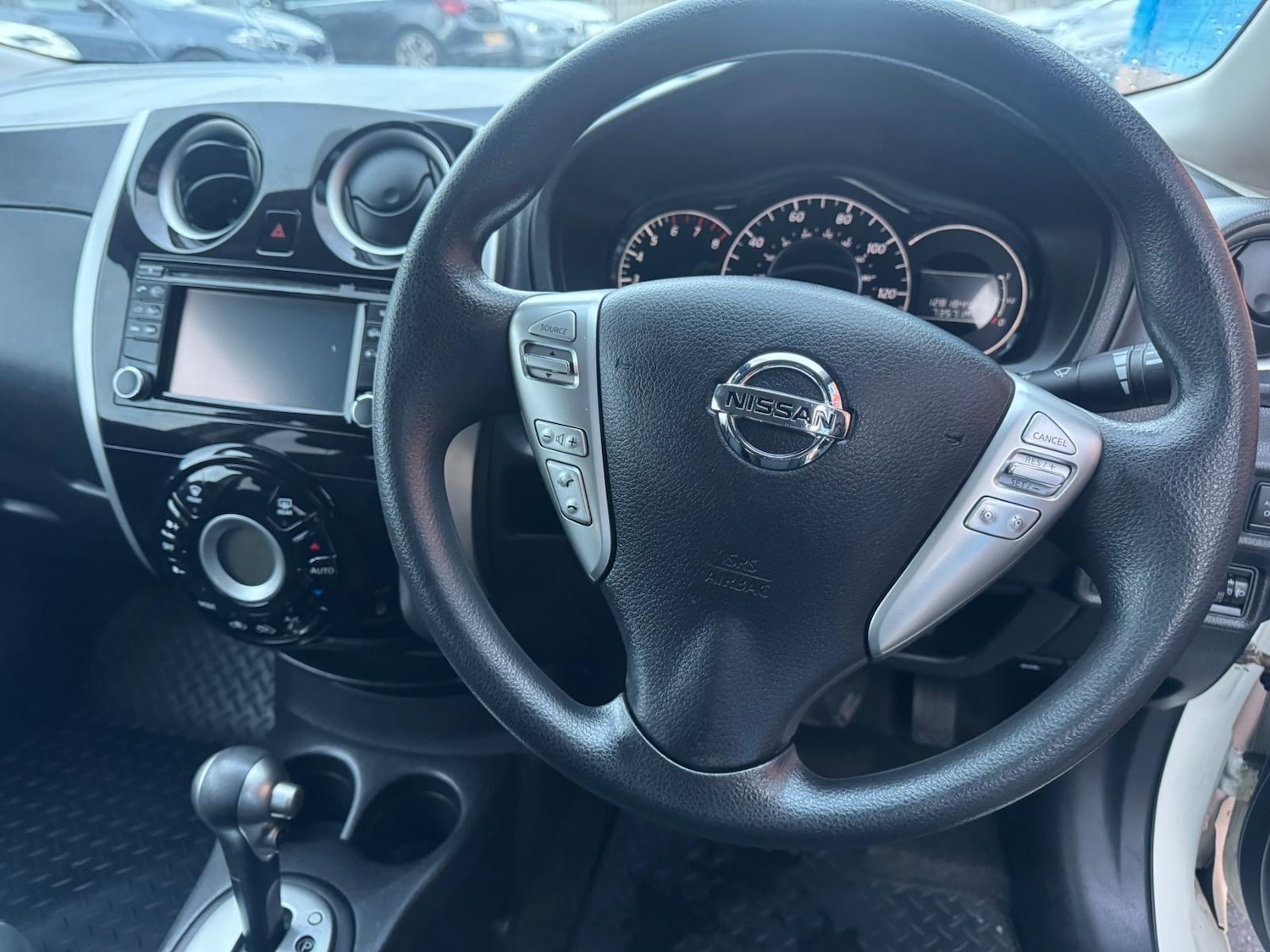 Used Nissan Note 2014 for sale - 76434548: Photo 9