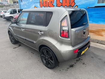 Used Kia Soul 2010 for sale - 78502245: Photo
