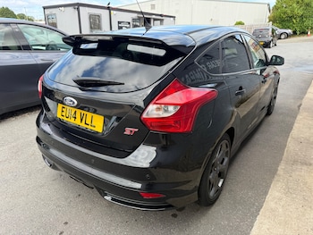 Used Ford Focus 2014 for sale - 75529512: Photo