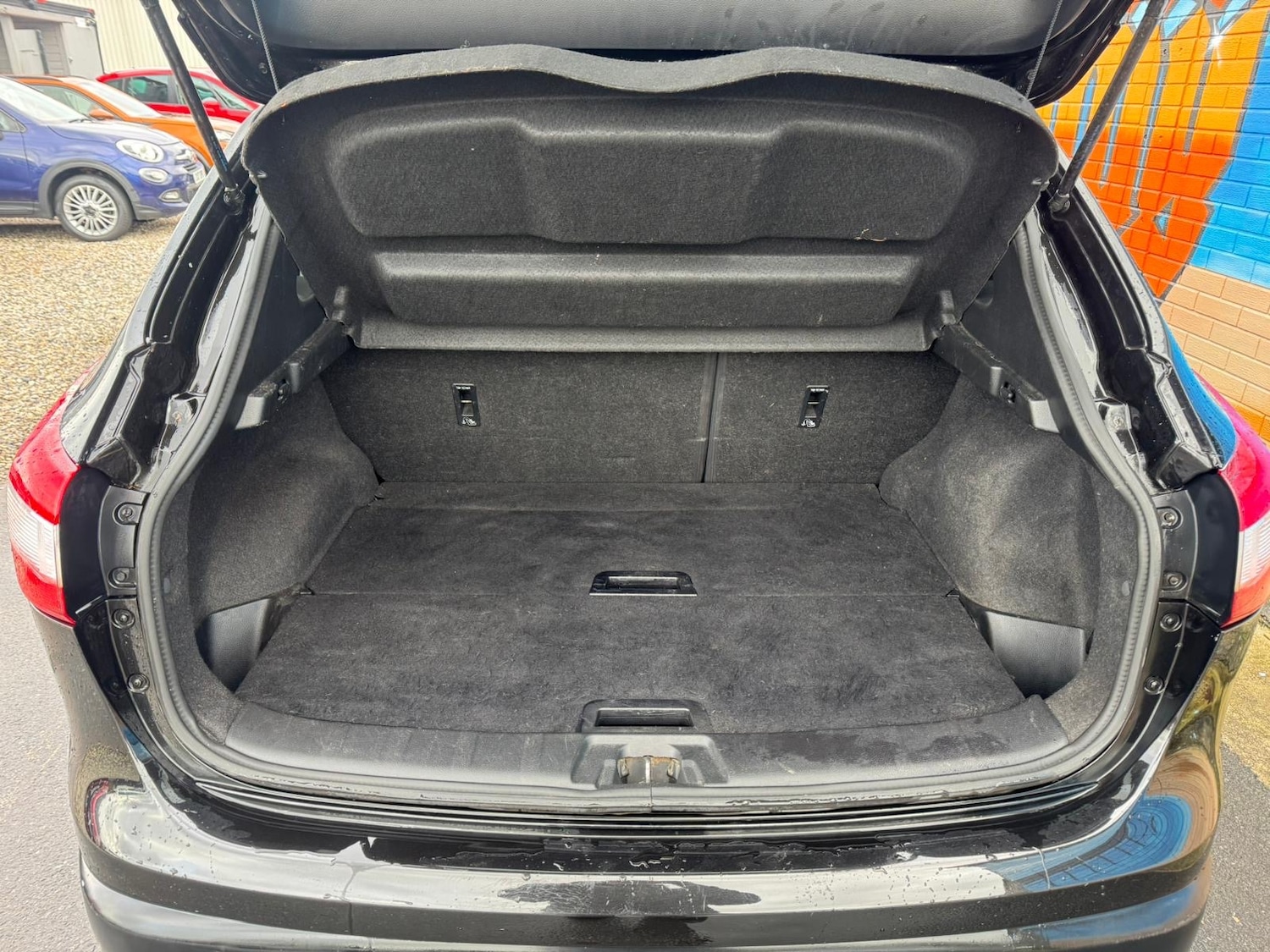 Used Nissan Qashqai 2014 for sale - 77436316: Photo 13