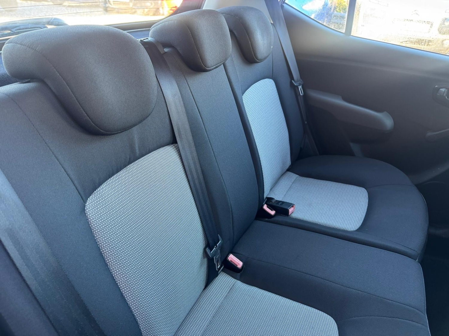 Used Hyundai i10 2009 for sale - 76604299: Photo 11