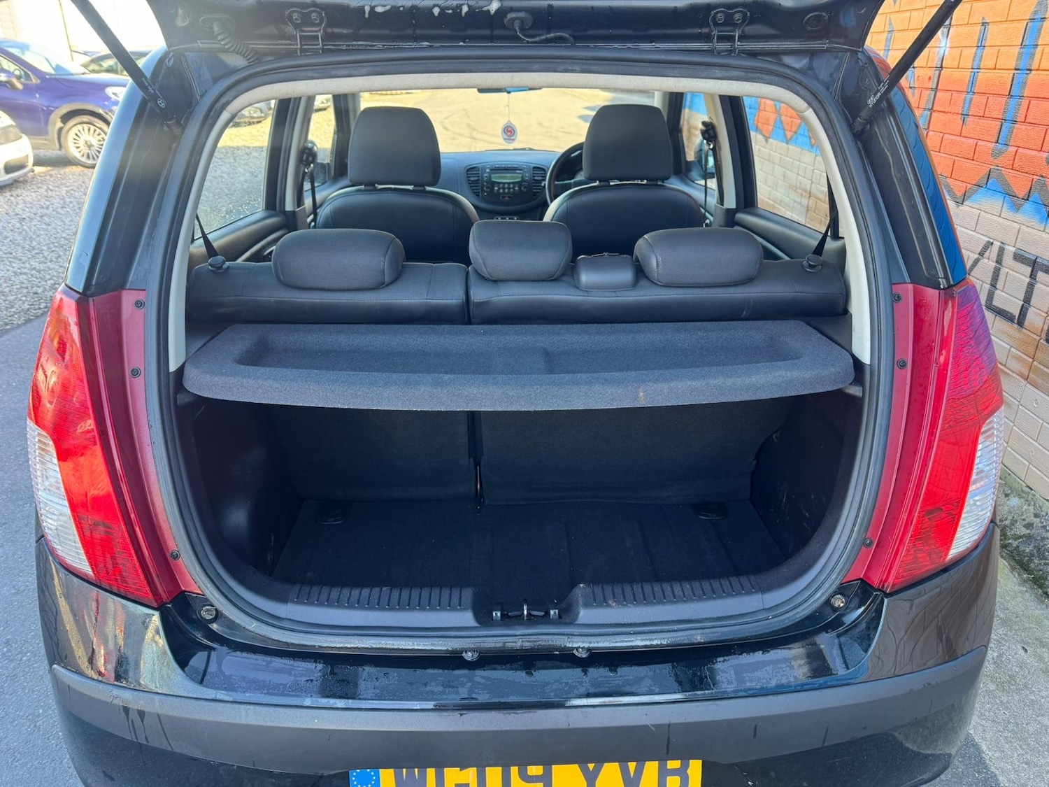 Used Hyundai i10 2009 for sale - 76604299: Photo 13