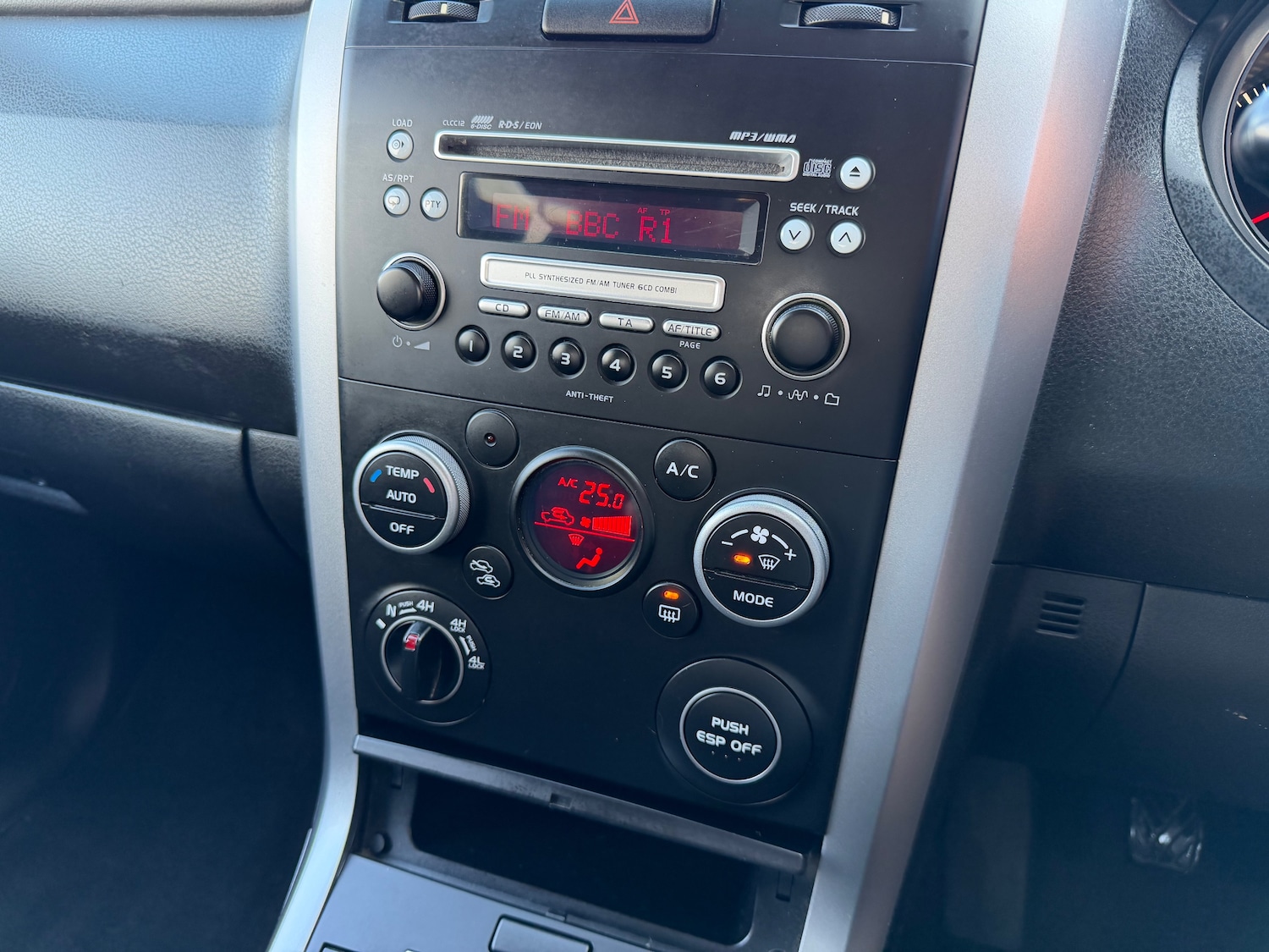 Used Suzuki Grand Vitara 2011 for sale - 77726427: Photo 10