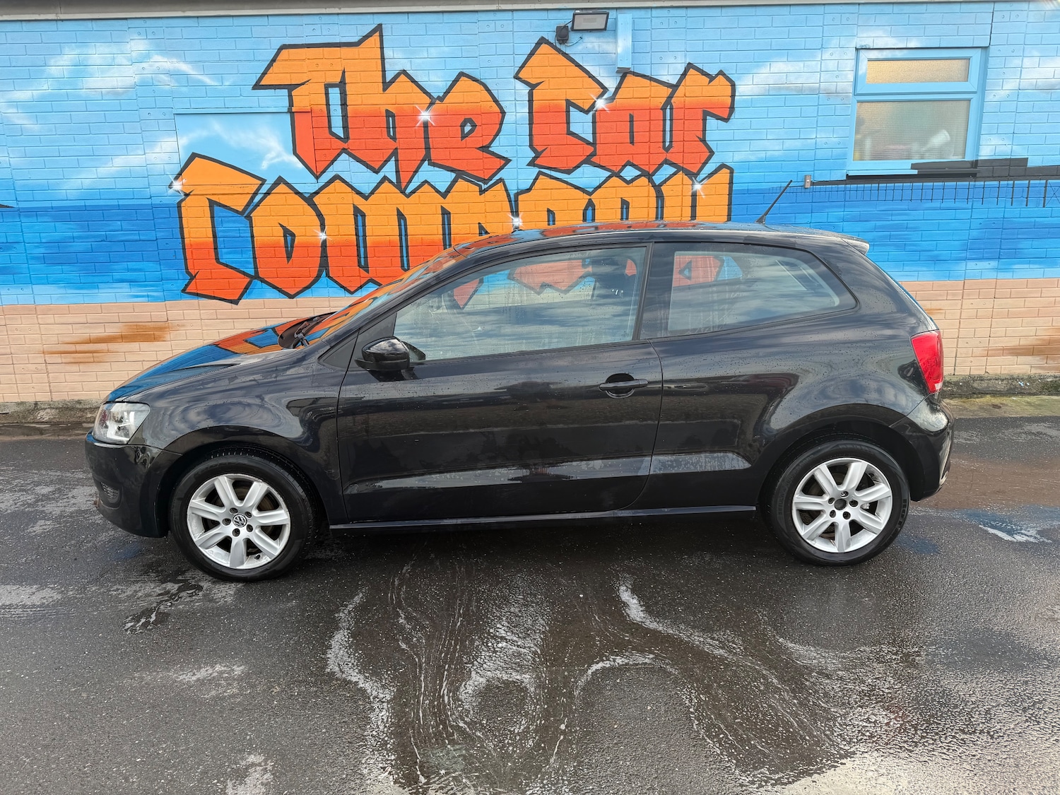 Used Volkswagen Polo 2010 for sale - 76966910: Photo 7