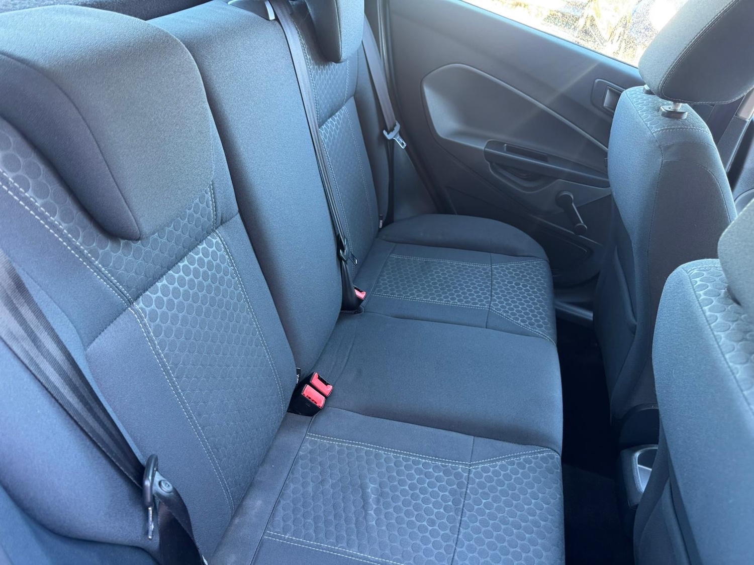 Used Ford Fiesta 2010 for sale - 76030265: Photo 10