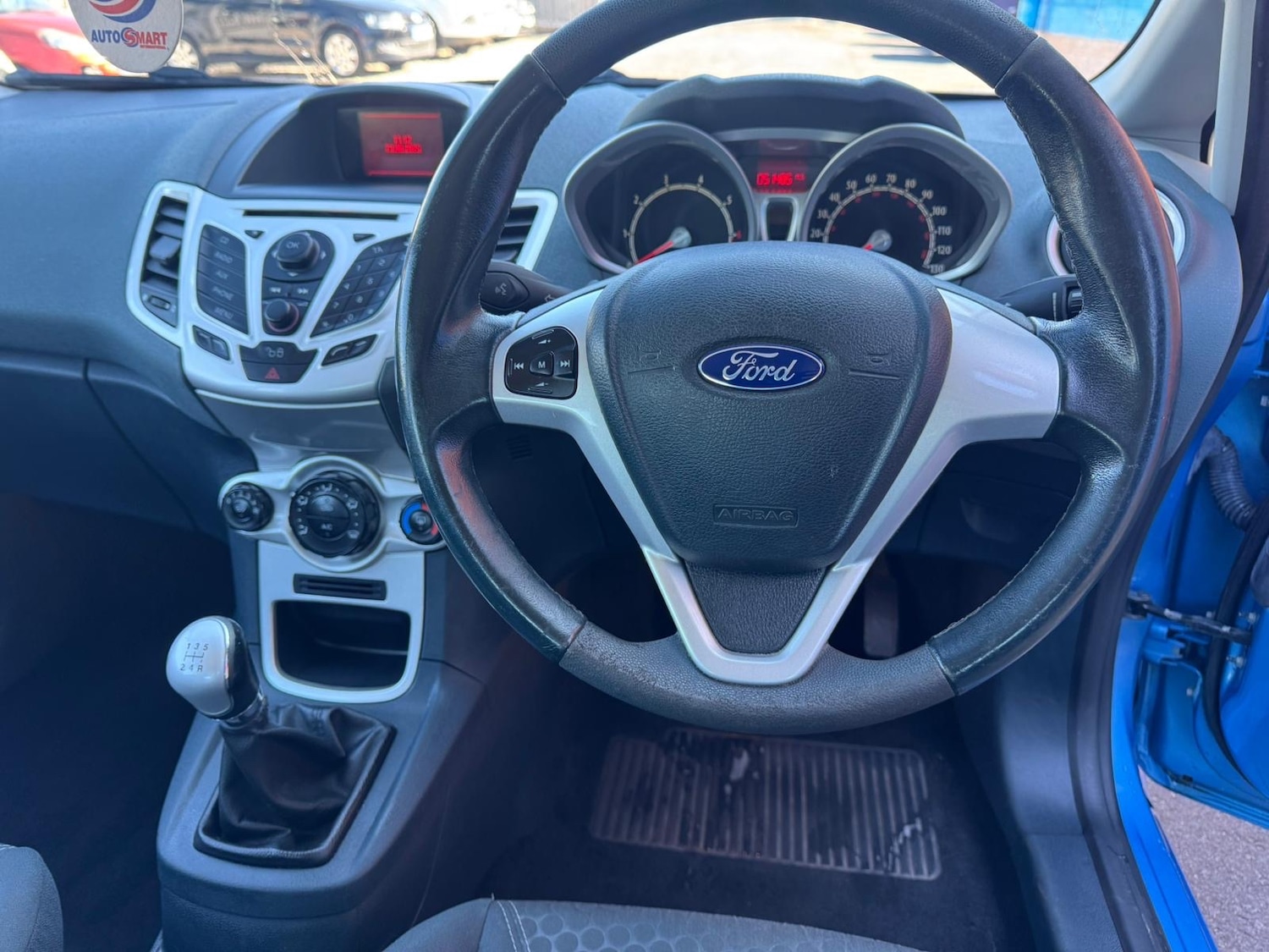 Used Ford Fiesta 2010 for sale - 76030265: Photo 12