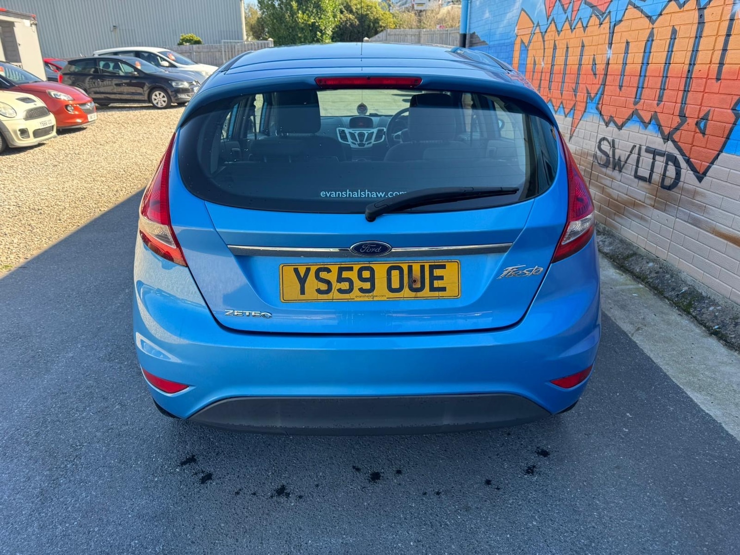 Used Ford Fiesta 2010 for sale - 76030265: Photo 6