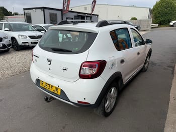 Used Dacia Sandero Stepway 2014 for sale - 79729036: Photo