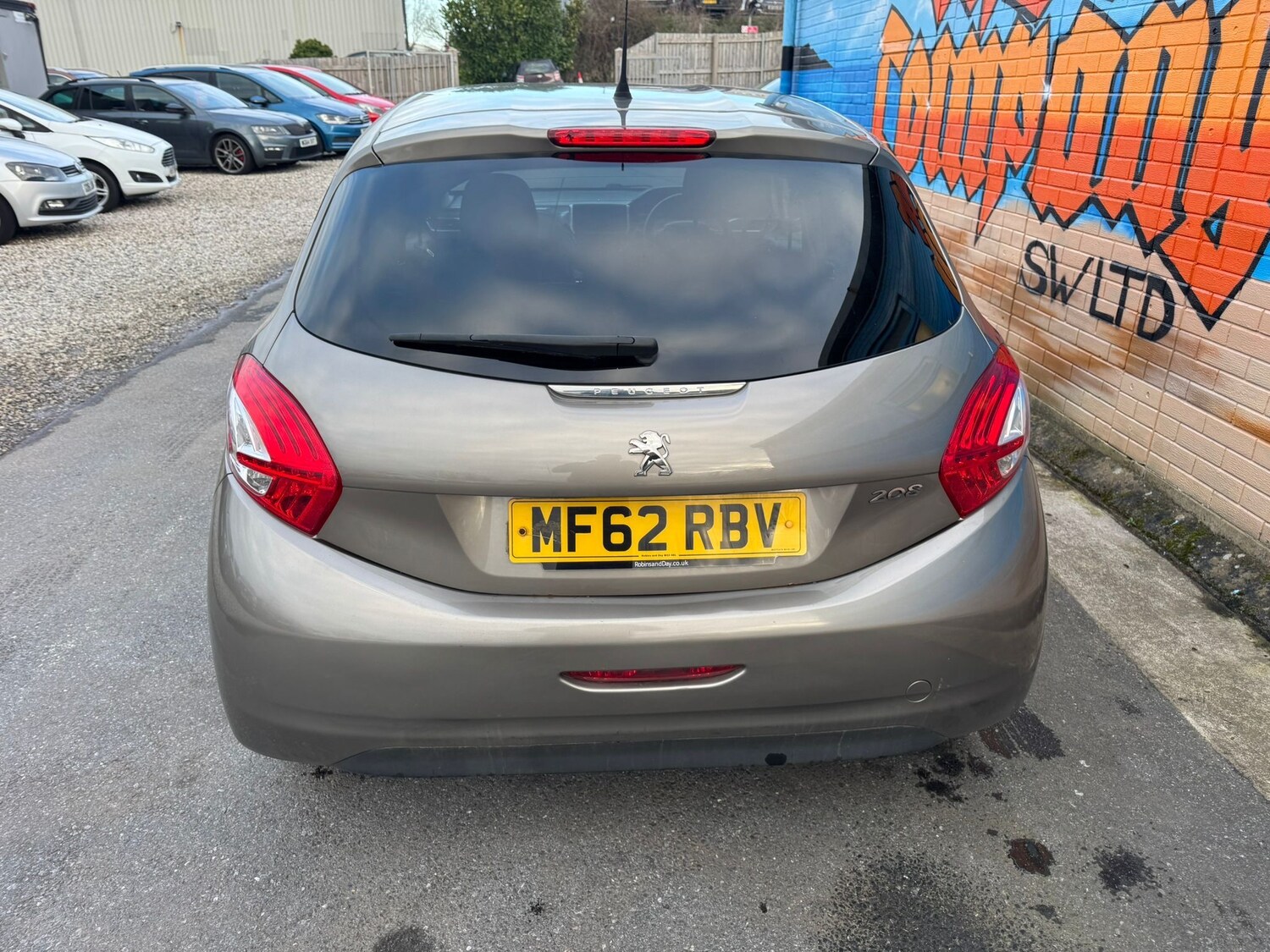 Used Peugeot 208 2012 for sale - 77726442: Photo 6