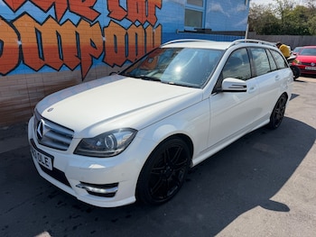 Used Mercedes-Benz C Class 2014 for sale - 79539424: Photo