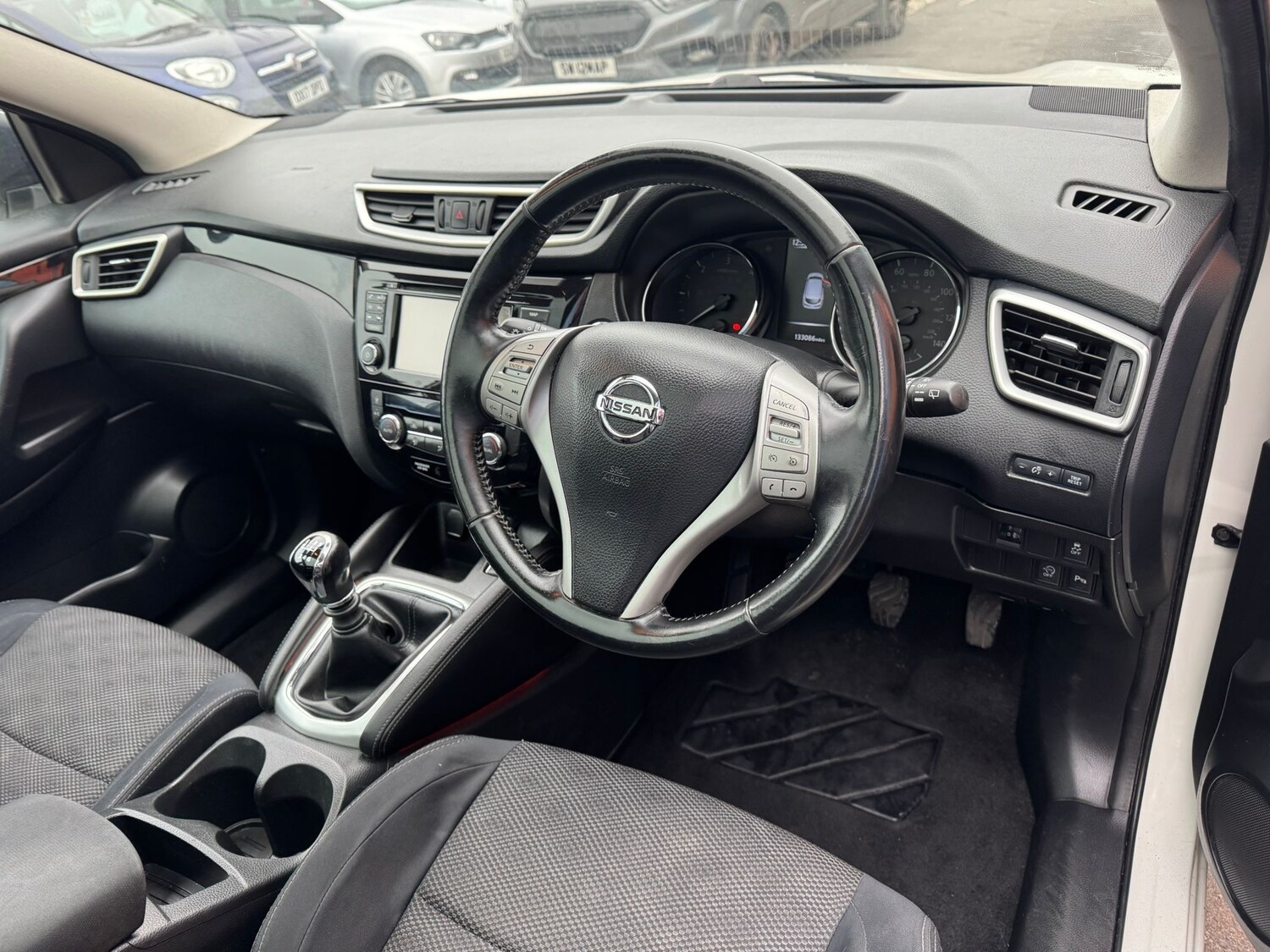 Used Nissan Qashqai 2014 for sale - 77747400: Photo 8