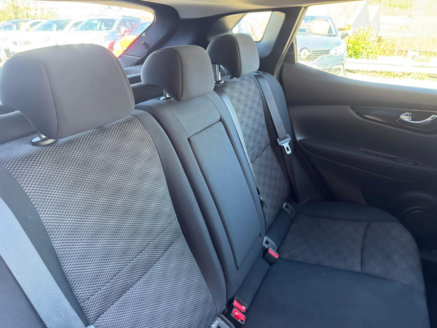 Used Nissan Qashqai 2014 for sale - 77935525: Photo 10