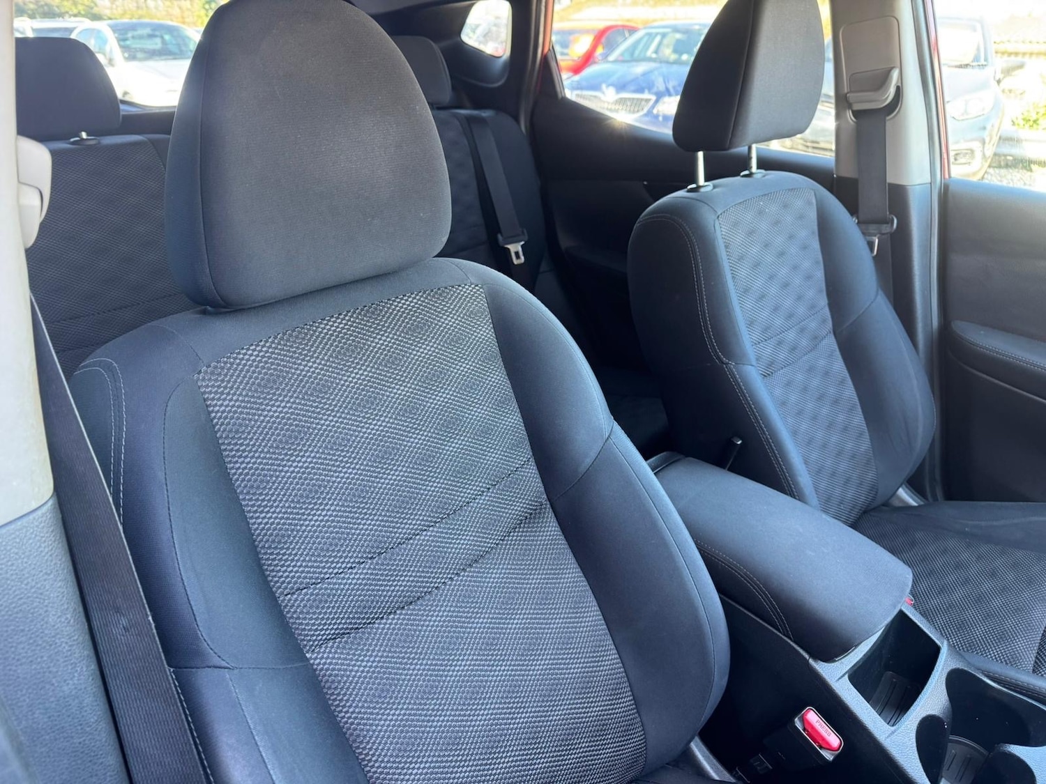 Used Nissan Qashqai 2014 for sale - 77935525: Photo 13