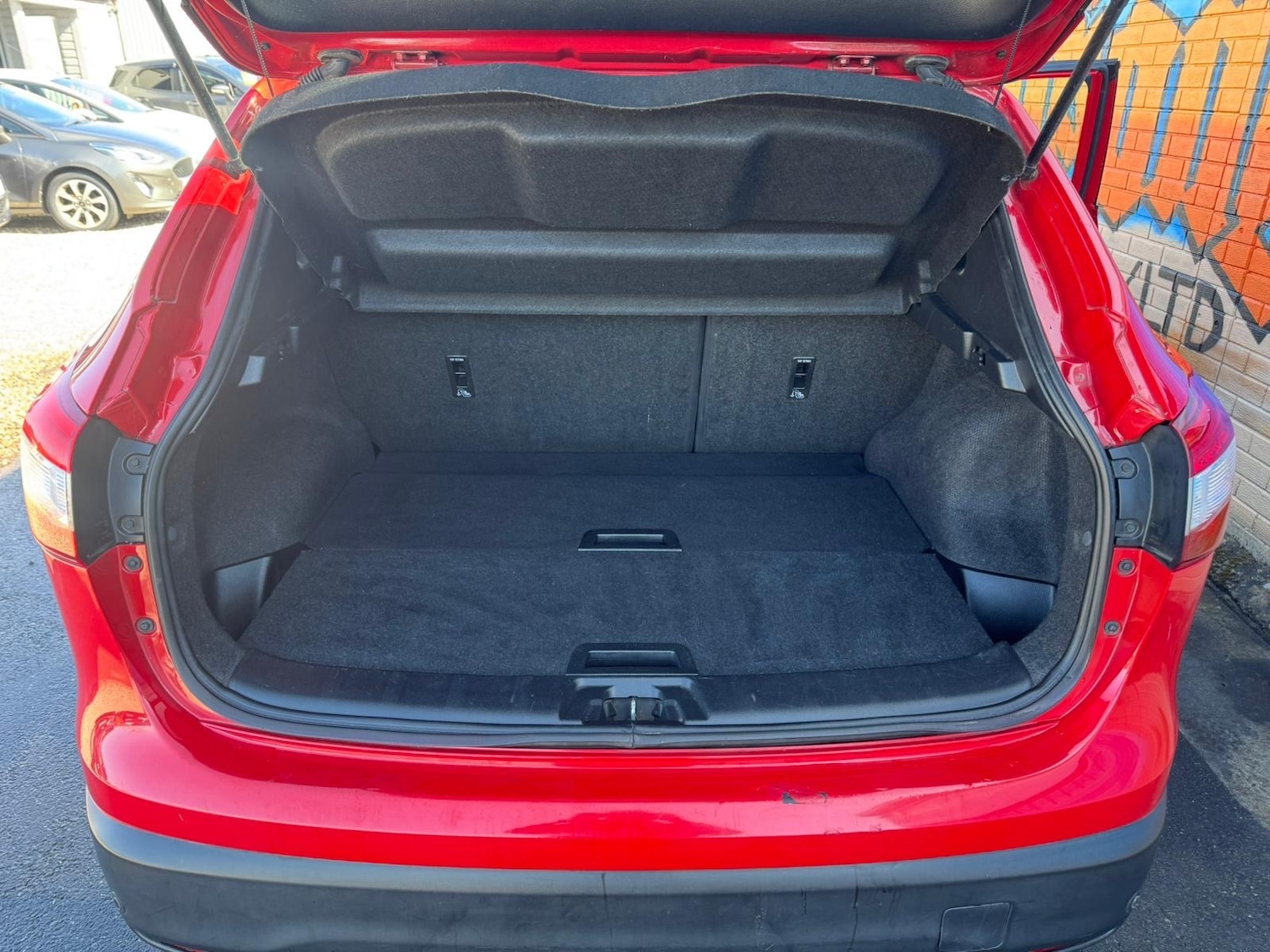 Used Nissan Qashqai 2014 for sale - 77935525: Photo 7