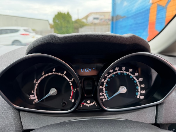 Used Ford Fiesta 2015 for sale - 76143643: Photo 11