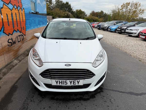 Used Ford Fiesta 2015 for sale - 76143643: Photo 4
