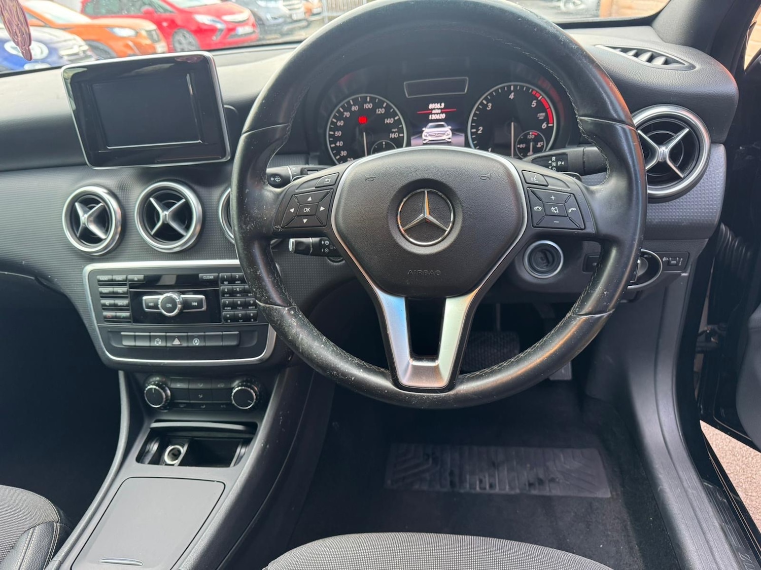 Used Mercedes-Benz A-Class 2014 for sale - 77431825: Photo 8