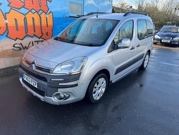 2013 (63) - 1.6 HDi 115 XTR 5dr