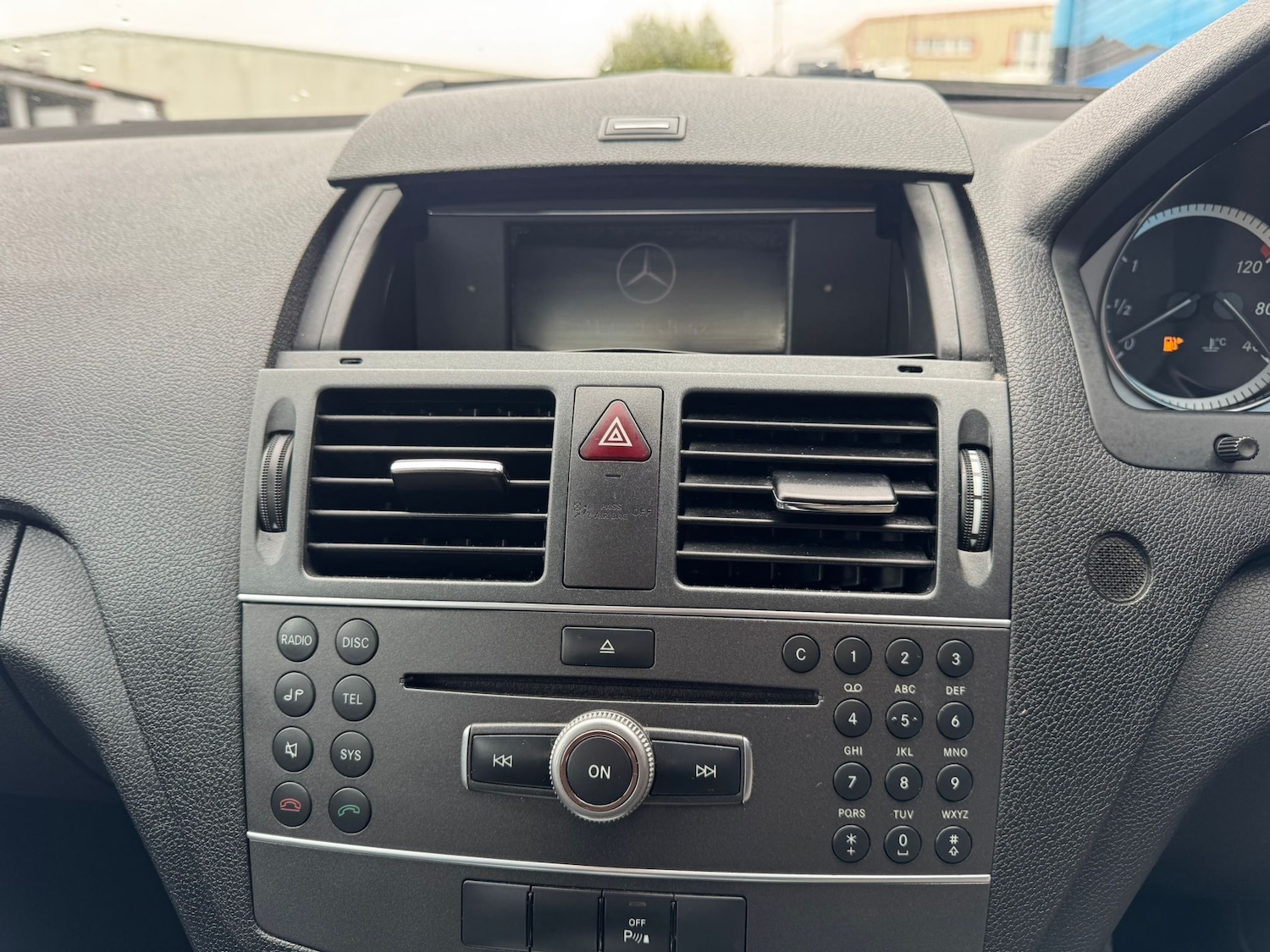 Used Mercedes-Benz C Class 2011 for sale - 78118133: Photo 9