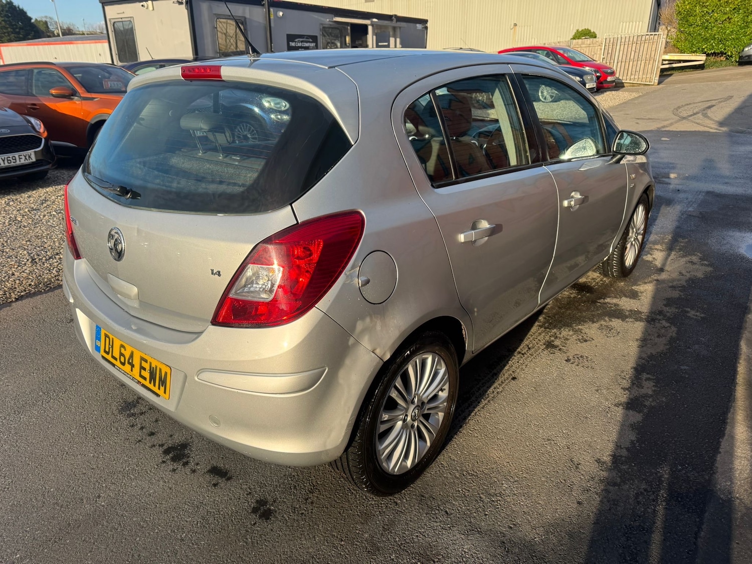 Used Vauxhall Corsa 2015 for sale - 77810306: Photo 3